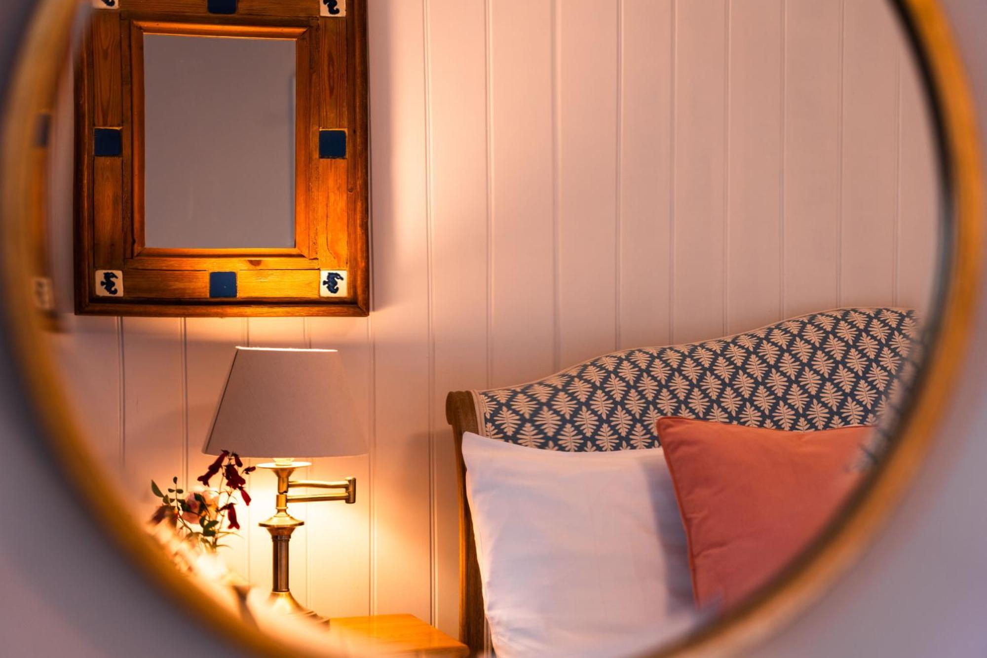 Waterside Cottage By The Sea - Broadford Broadford  Exteriör bild